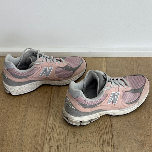 New Balance Other - New Balance 2002R Mens Running Shoes Pink